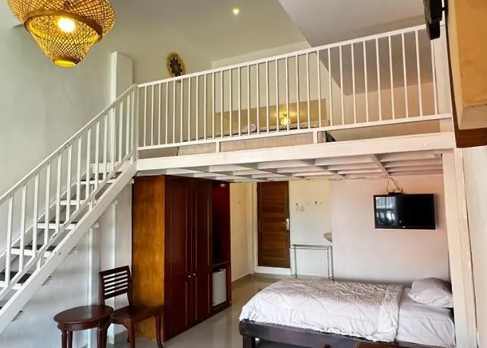 Adhitan Guest House